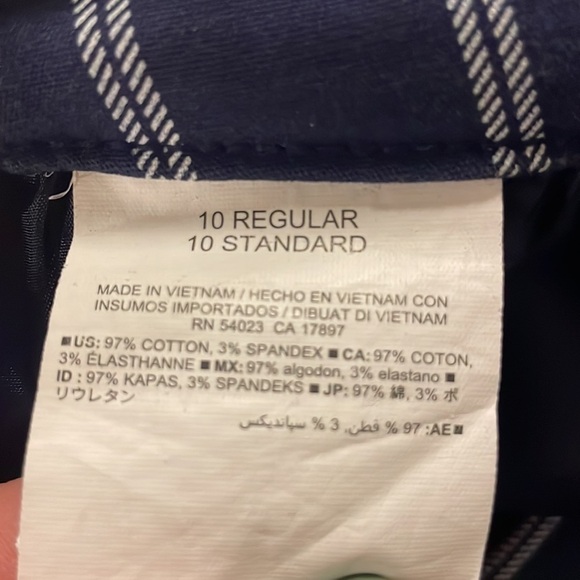 OLD navy blue and white striped Capri pants size 10 - Picture 6 of 7